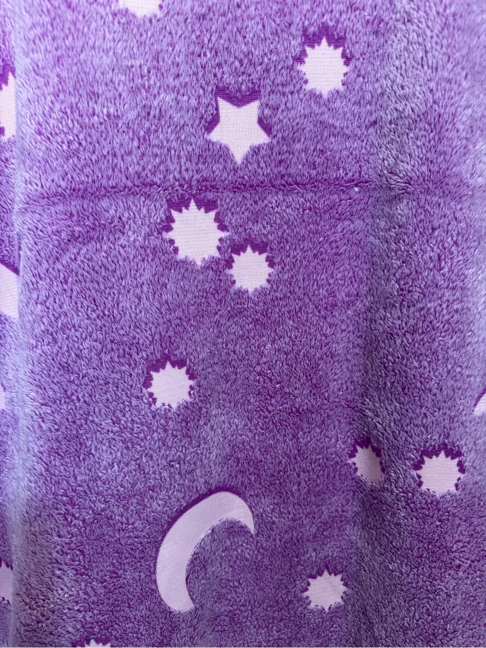 Cozy Glow-in-the-Dark Purple Celestial Fleece Throw Blanket – Moon & Stars